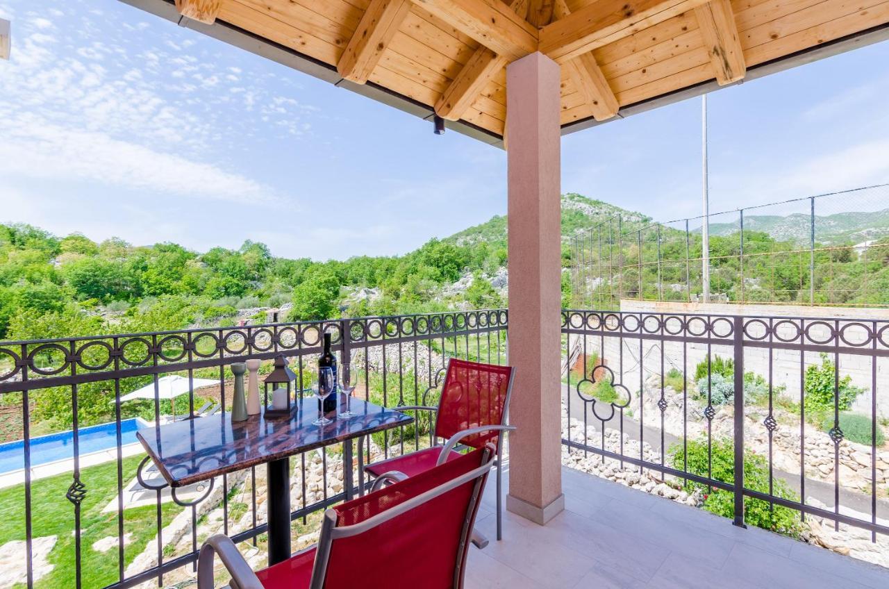 Villa Majkovica Орашац Экстерьер фото